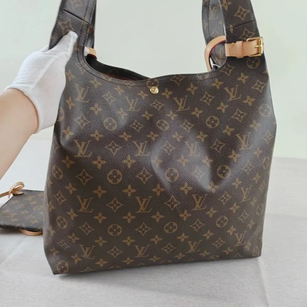 Louis Vuitton Women Pre-Loved Bag Very Good Condition